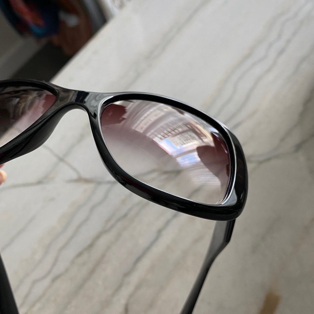 Prada Sunglasses - Picture 4 of 15